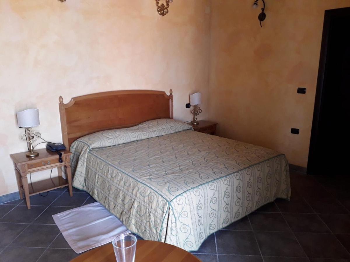 Palazzo Marzano Hotell Briatico Eksteriør bilde