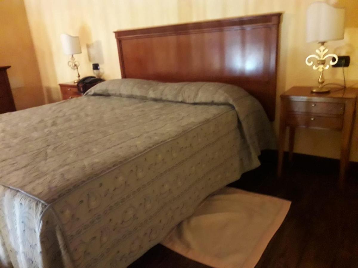 Palazzo Marzano Hotell Briatico Eksteriør bilde