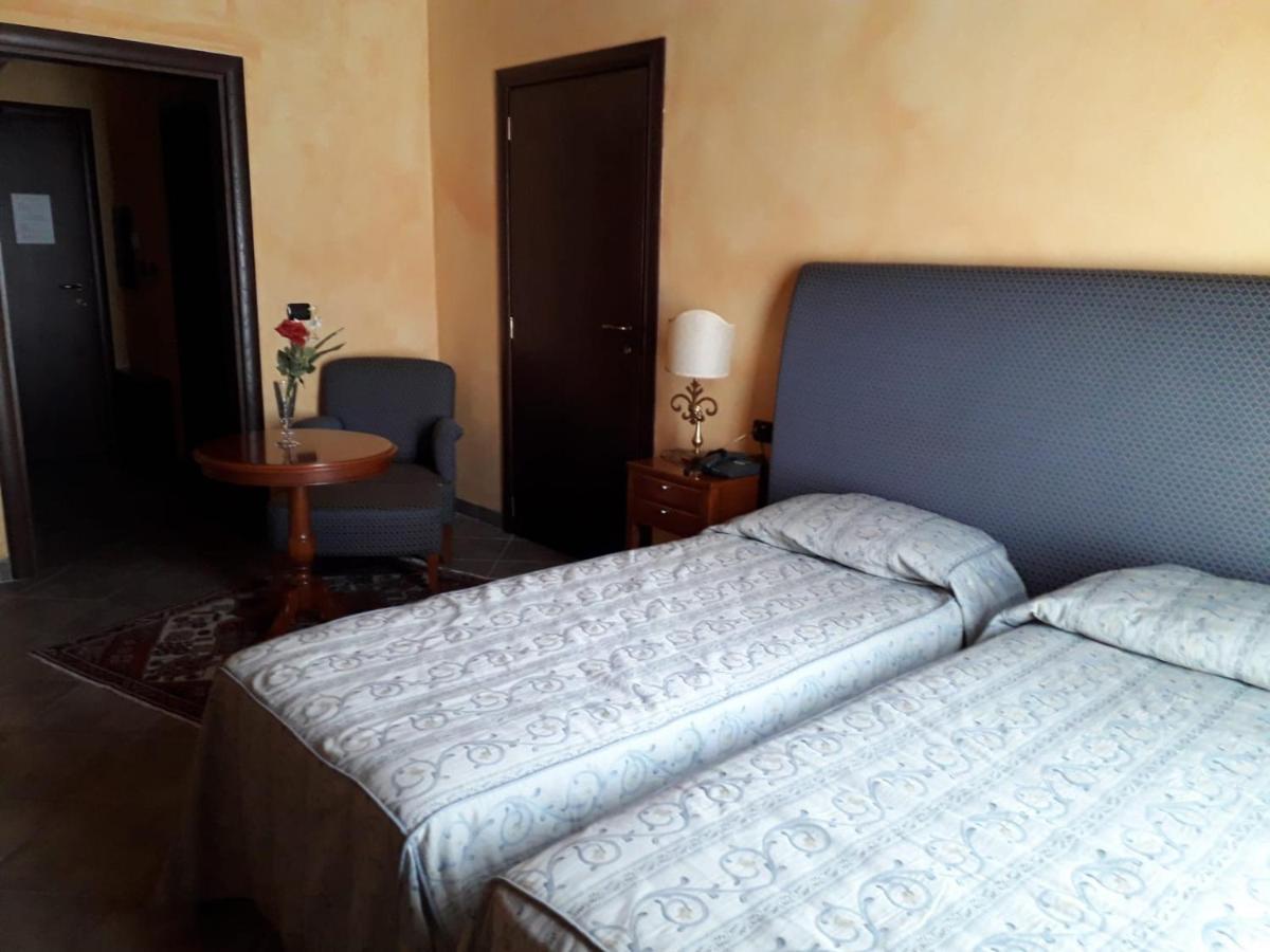 Palazzo Marzano Hotell Briatico Eksteriør bilde