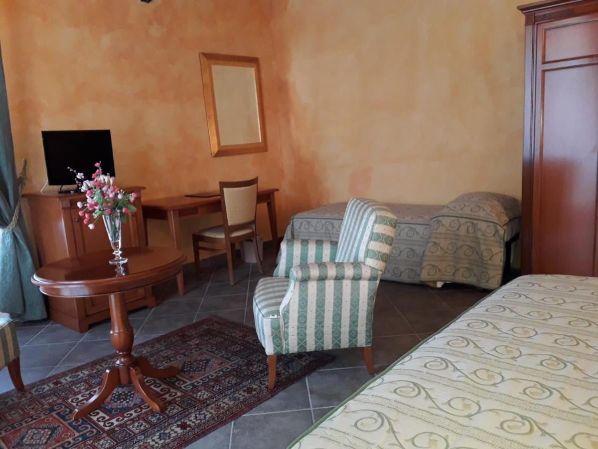 Palazzo Marzano Hotell Briatico Eksteriør bilde