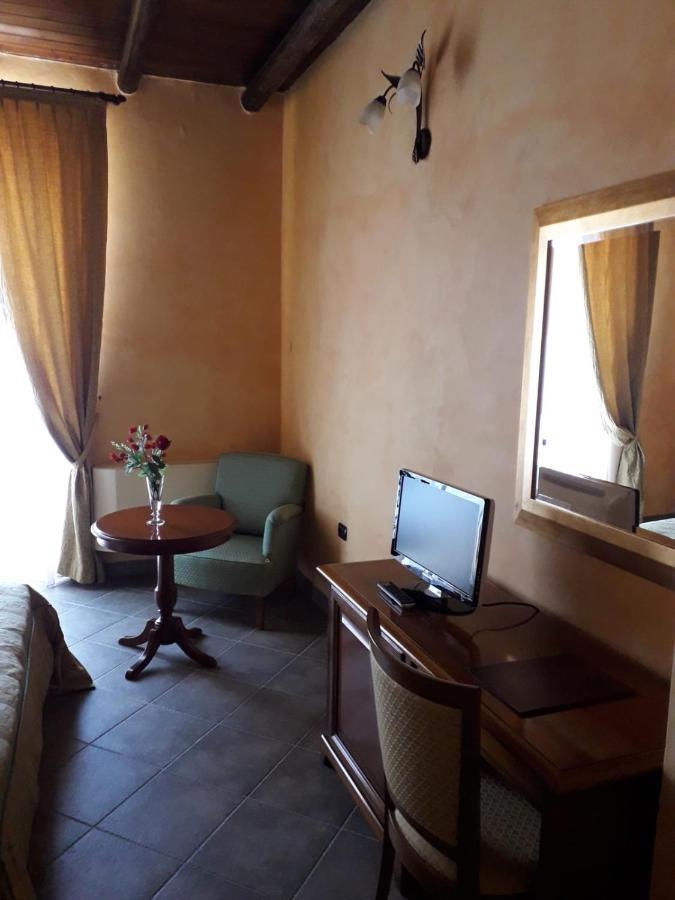 Palazzo Marzano Hotell Briatico Eksteriør bilde