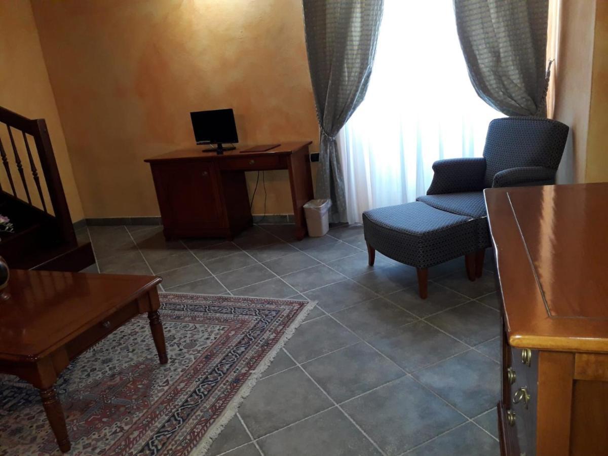 Palazzo Marzano Hotell Briatico Eksteriør bilde