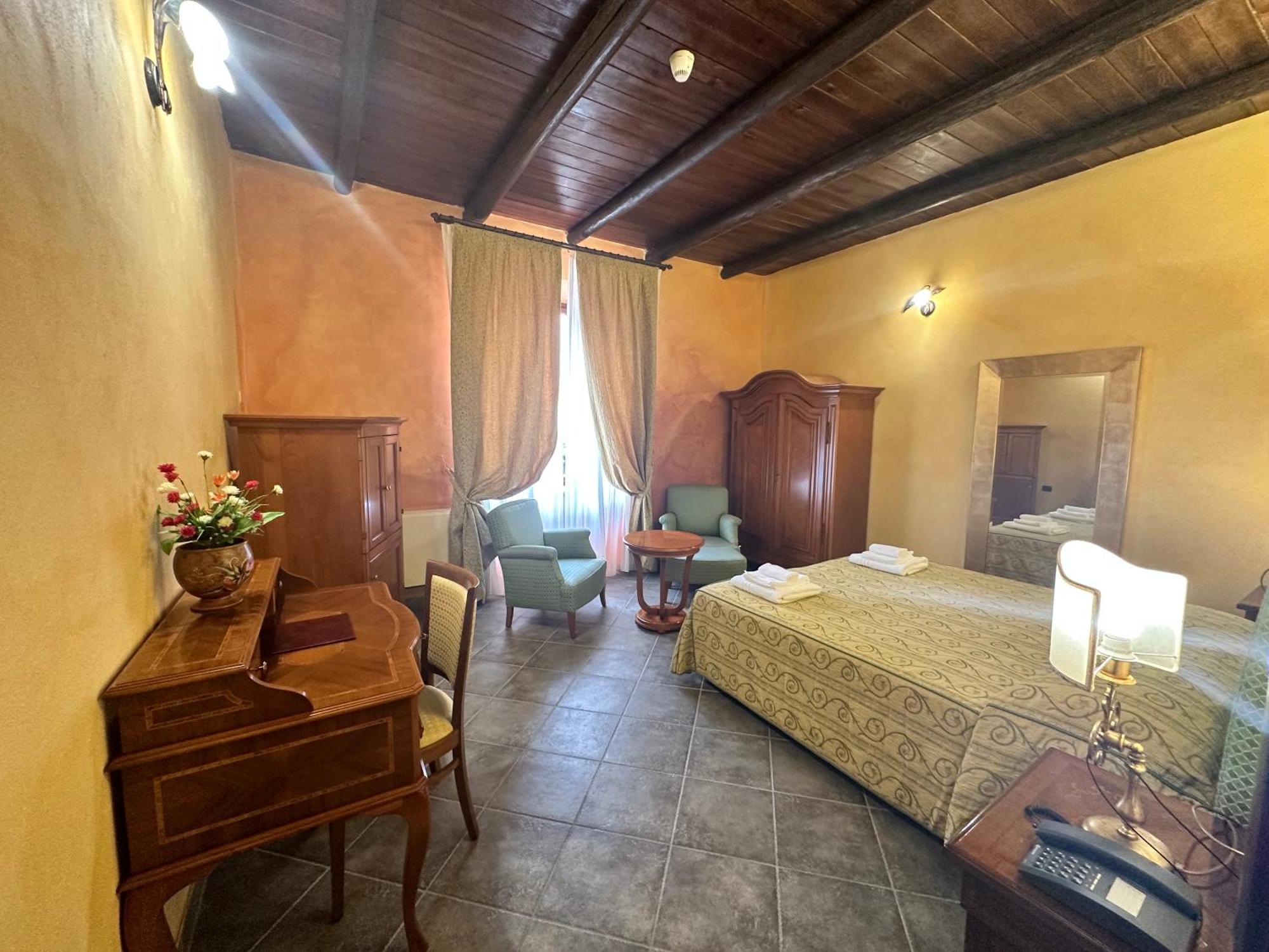 Palazzo Marzano Hotell Briatico Eksteriør bilde